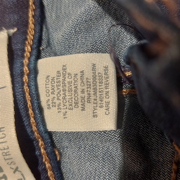 ❣️Ladies Mudd flex stretch Jean size 13 (#039) - Picture 3 of 10